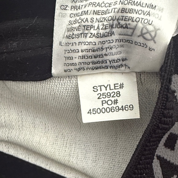 Fox Black Hat with Bright Green Accent - Picture 5 of 6